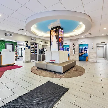 Western Downtown Music Row Hotel 3*