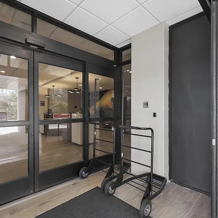 Hotel La Quinta By Wyndham Airport/opryland Nashville