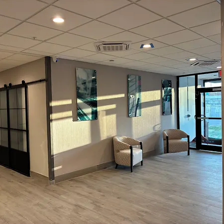 La Quinta By Wyndham Airport/opryland