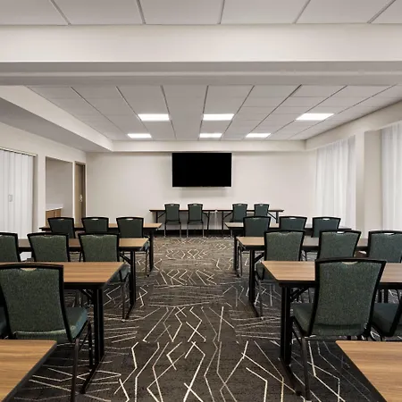 Hotel La Quinta By Wyndham Airport/opryland Nashville
