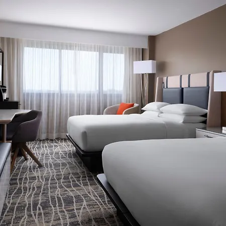 Airport Marriott Hotel