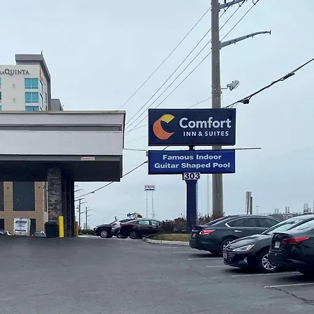 Comfort & Downtown - Stadium Nashville