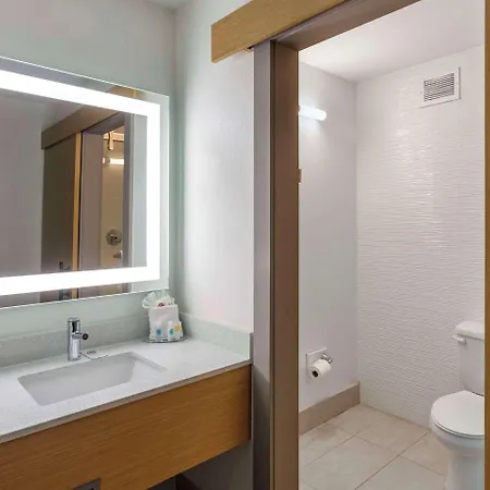 Hotel Comfort & Downtown - Stadium Nashville