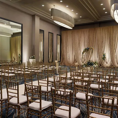 Hotel Sheraton Grand Downtown 4*