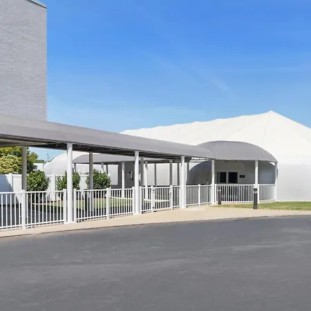 Sonesta Airport Hotel Nashville