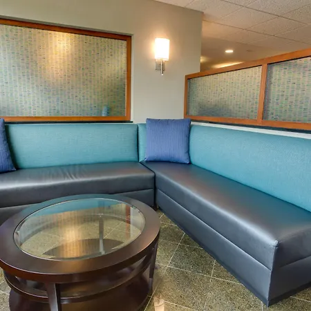 Hotel Drury & Airport Nashville