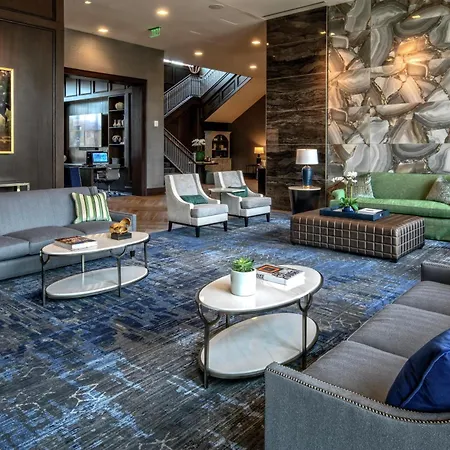 Hilton Hills 4*