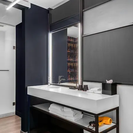 Hotel Aloft By Marriott Airport Nashville