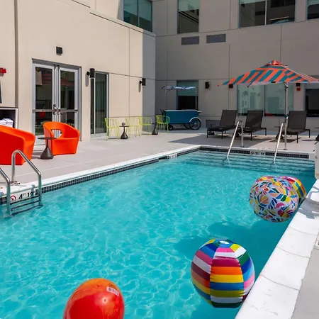 Aloft By Marriott Airport Hotel 3*