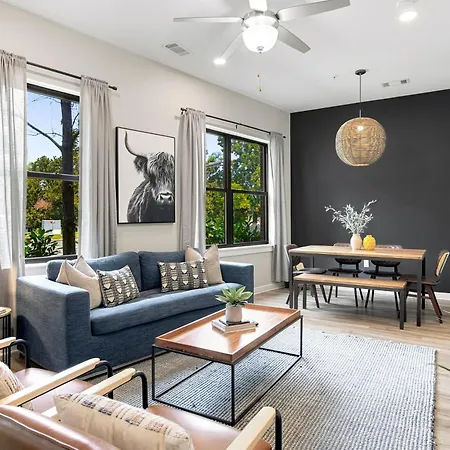1st Floor & No Steps By Vanderbilt, Belmont & Food Holiday home Nashville
