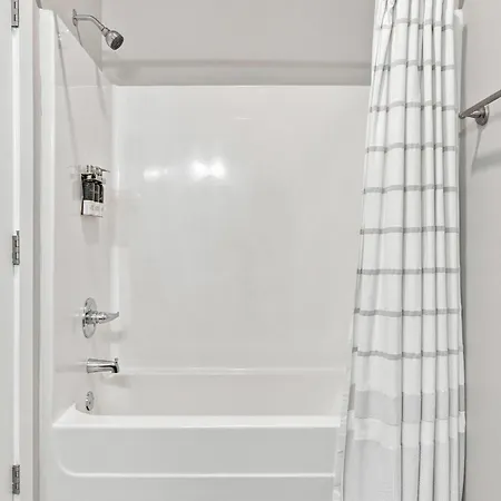 Holiday home 1st Floor & No Steps By Vanderbilt, Belmont & Food *