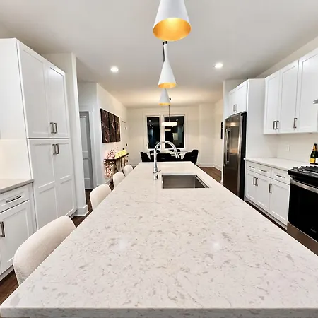 New Elevations Rooftop 5 Min To Downtown Nash Nashville