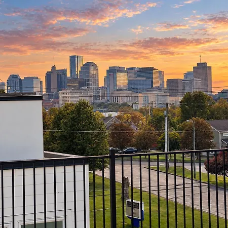 New Elevations Rooftop 5 Min To Downtown Nash Nashville