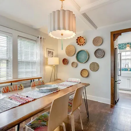 Unique And Stylish East 3 Bedroom 2.5 Bath * Nashville