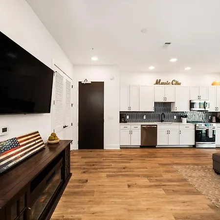 Apartment Good Vibes On Main - New - 1 Mile To Dtnash