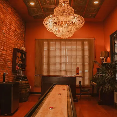 Holiday home Printers Alley Downtown Mansion Nashville