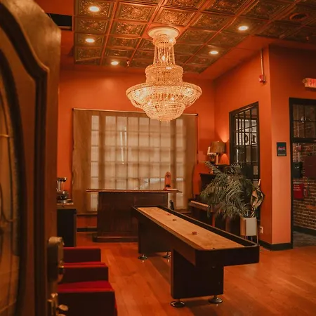 Printers Alley Downtown Mansion