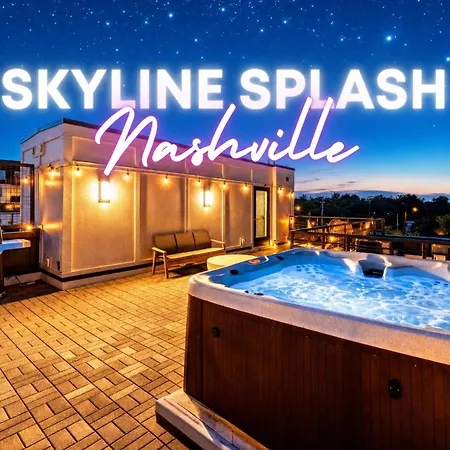 Rooftop Hot Tub & Skyline Views Near Broadway Holiday home *