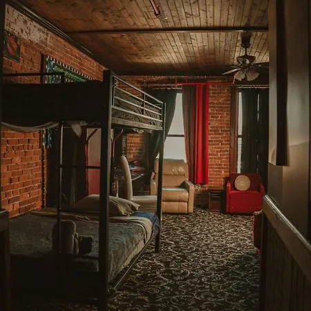 Printers Alley Downtown Mansion Holiday home *