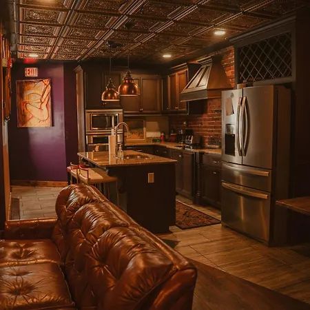 Holiday home Printers Alley Downtown Mansion