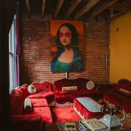 Printers Alley Downtown Mansion * Nashville
