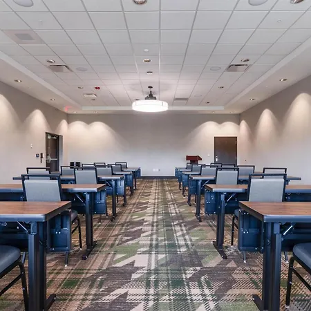 Drury Plaza Southeast Century Farms 3*