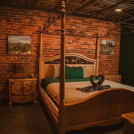 Printers Alley Downtown Mansion Holiday home