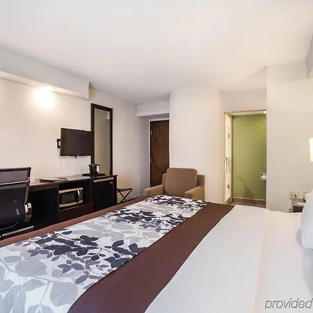 Sleep North - Downtown Area 4* Nashville