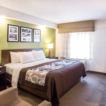Sleep North - Downtown Area Inn