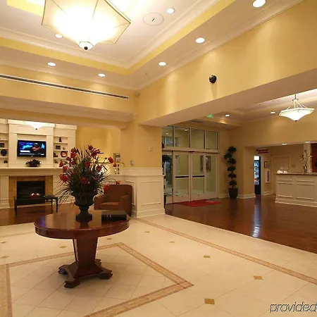 Hilton Garden Vanderbilt Hotel