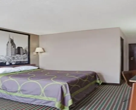 Super 8 By Wyndham Nashville/ Dntn/ Opryland Area Hotel 2*