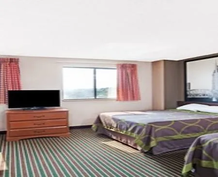 Super 8 By Wyndham Nashville/ Dntn/ Opryland Area 2*