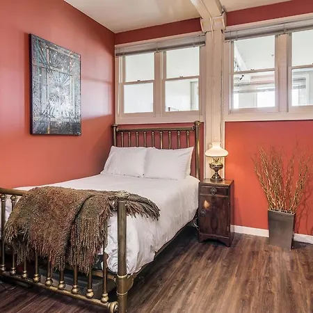 Rockin' River Loft - Downtown