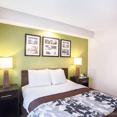 Inn Sleep North - Downtown Area 4*