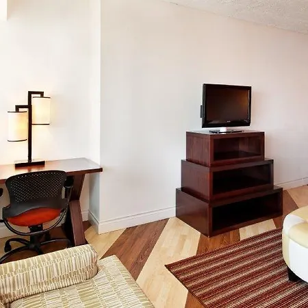 Aloft By Marriott West End Nashville