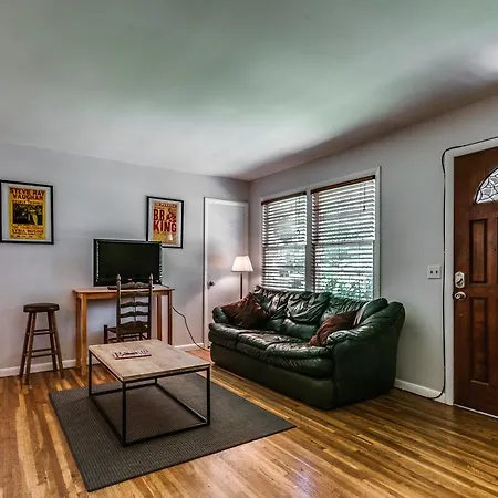 3609 Holiday home *