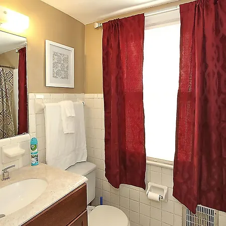 House 1342 Tennessee Townhouse Apartment *