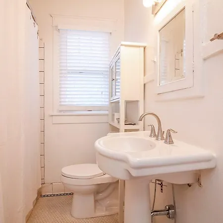 1930's Cottage- Holiday home
