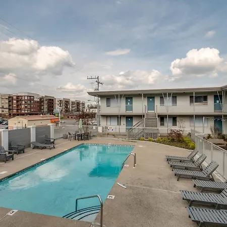 Hillview Heights Studio Apartment Nashville