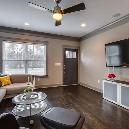 Wedgewood Townhouse 1300