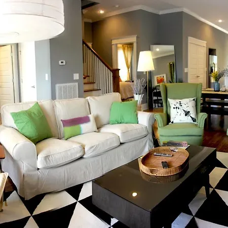 9 Bedroom House In South 11th Street *