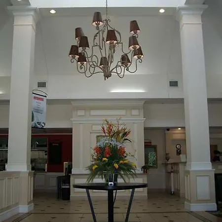 Hilton Garden Airport Nashville
