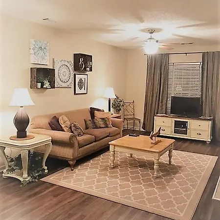 Signature Suites At The Grove At Whitworth * Nashville
