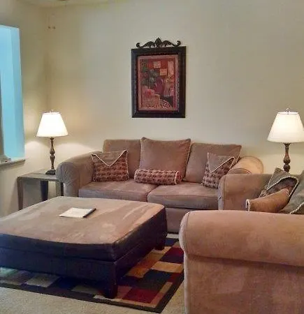 Signature Suites At The Grove At Whitworth Nashville