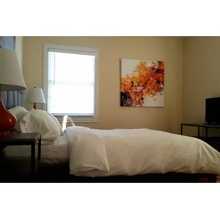 Villas & Townhomes By Yourent Holiday home Nashville