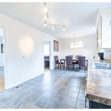 Holiday home 4br Trendy East - Ing2 *