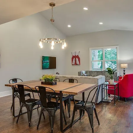 Enormous Home- Just 4 Miles From Downtown! Nashville