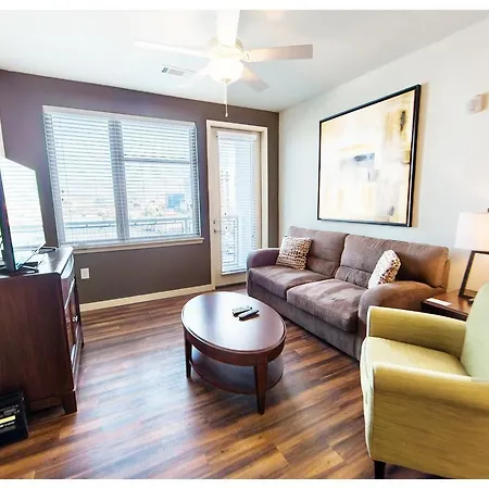 Luxury  2 Bedroom Apt In Downtown Near Music Row - Mt10 *