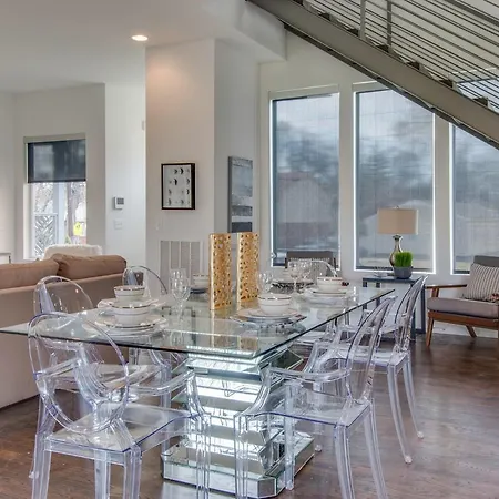 Industrial Style Germantown House Holiday home Nashville