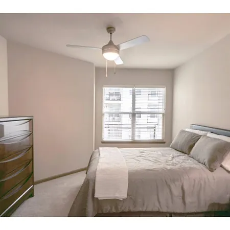 Two Bedroom Germantown - Gt02 Apartment